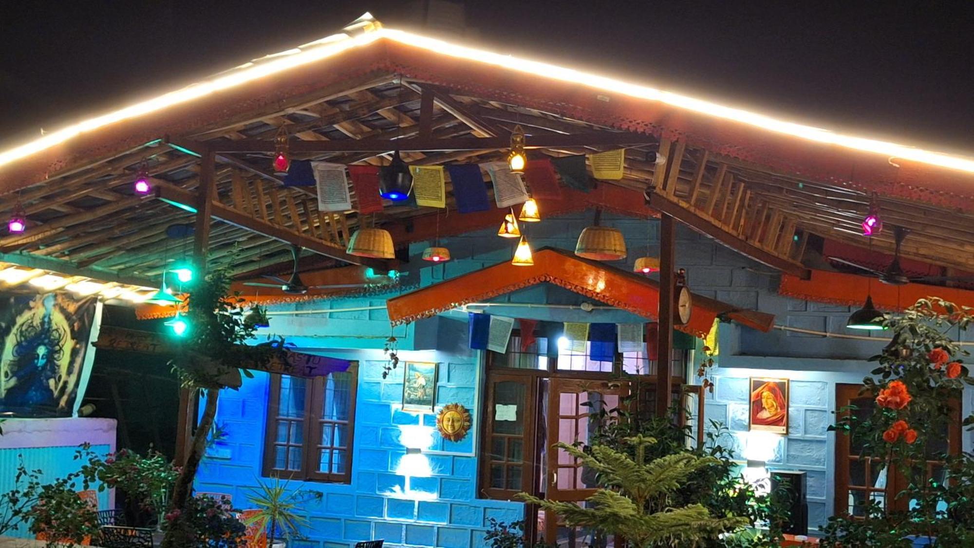 Tathastu Bir -Homestay ,Dorm,Hostel Eksteriør billede