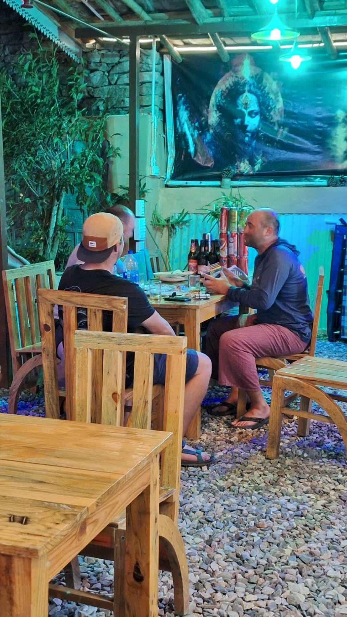 Tathastu Bir -Homestay ,Dorm,Hostel Eksteriør billede