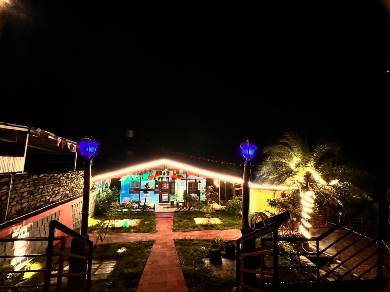 Tathastu Bir -Homestay ,Dorm,Hostel Eksteriør billede